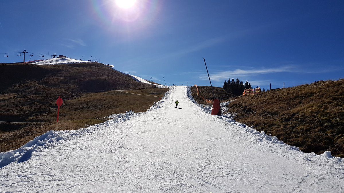 Kitzbühel, una de las estaciones más bajas de Austria, abre pistas un 14 de octubre