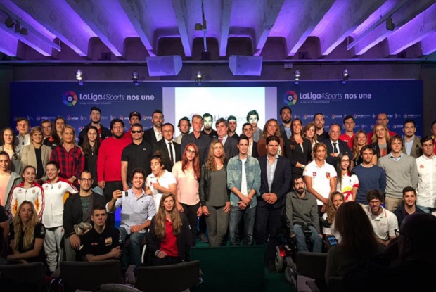 Foto de grupo de la presentación de LaLiga4Sports