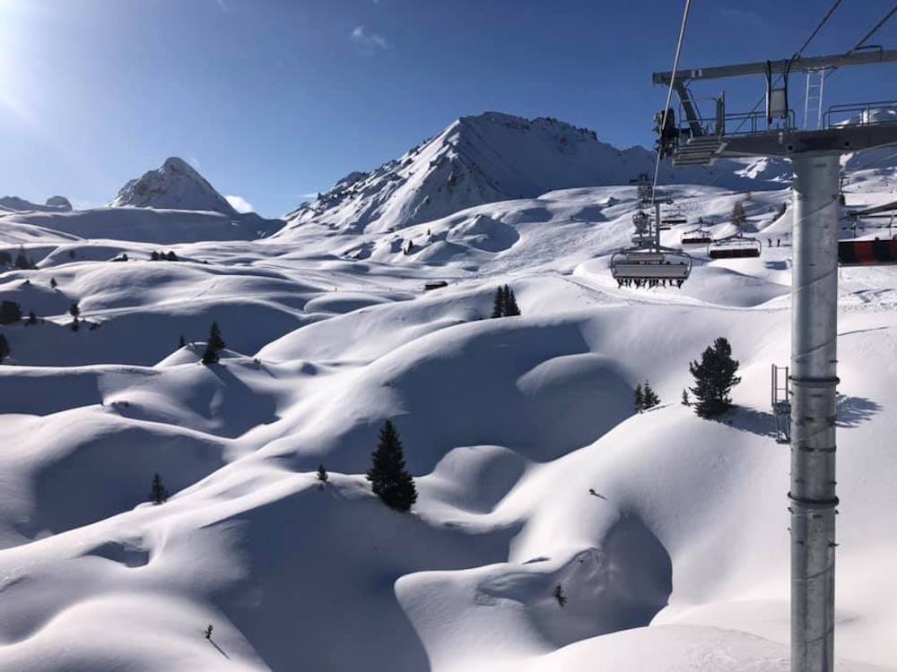 ¿Quién dice que no hay nieve? Veinte estaciones de seis países superan los cuatro metros