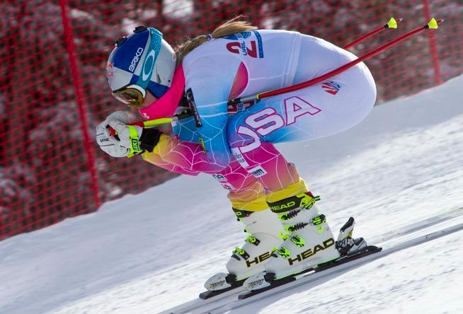 Lindsey Vonn operada de urgencia por una rotura de su brazo mientras entrenaba en Colorado