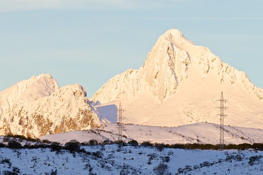 Fuentes de Invierno se “enganchará” a la línea eléctrica de San Isidro este año