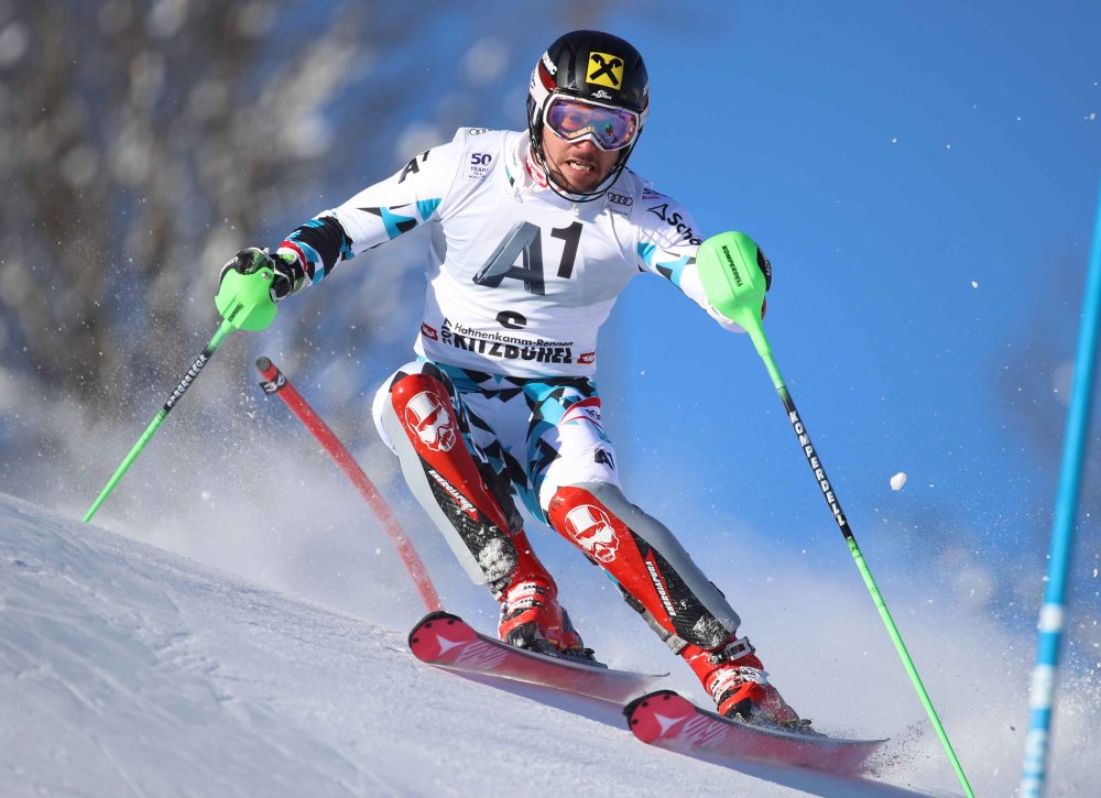 Marcel Hirscher destroza a sus rivales con una segunda manga perfecta en el SL de Kitzbühel