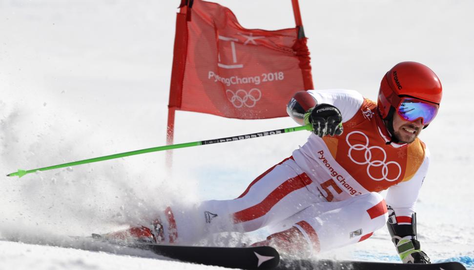 Hirscher sigue alimentado su leyenda con el segundo oro