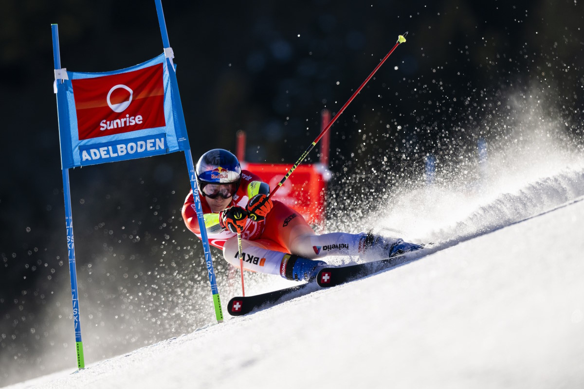 Marco Odermatt domina con mano de hierrro el Gigante disputado en Adelboden (Suiza)