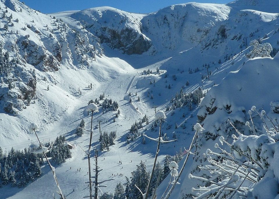 Un snowboarder en estado crítico tras accidentarse en la estación de Masella