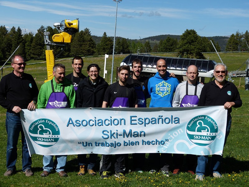 Se forjan en Masella los nuevos Skimans que cuidarán nuestros esquís