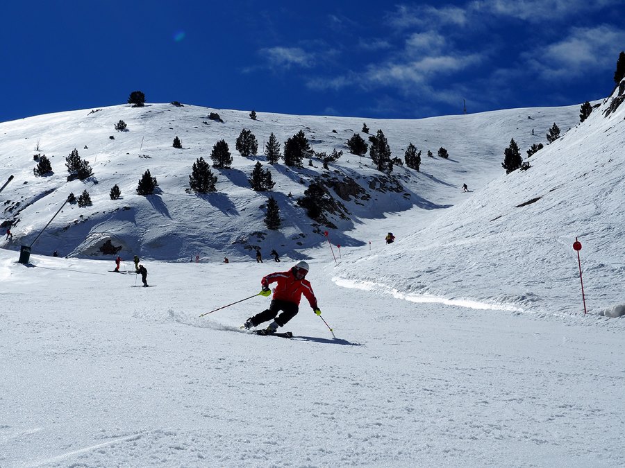 Masella anuncia cierre el domingo 24 de abril y no descarta abrir el fin de semana del 1 de mayo