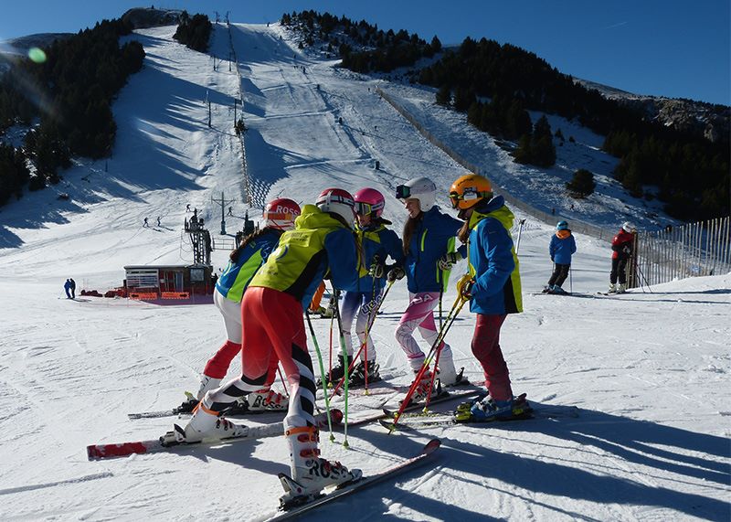 Masella cierra su primer fin de semana con más  de 4.800 esquiadores