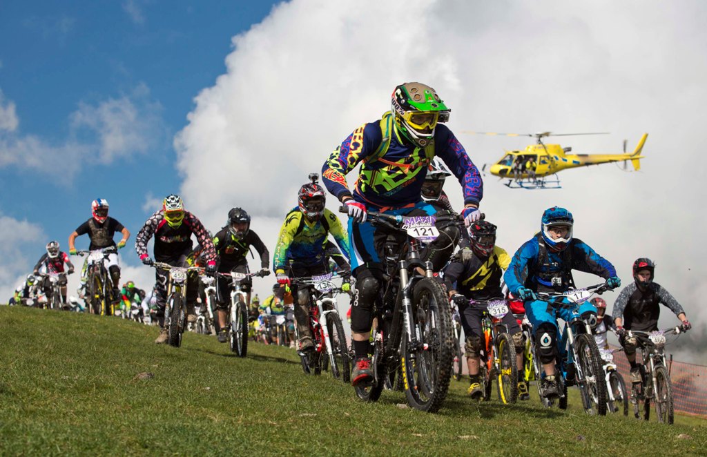 Maxiavalanche 2015 en el Bike Park de Vallnord - La Massana