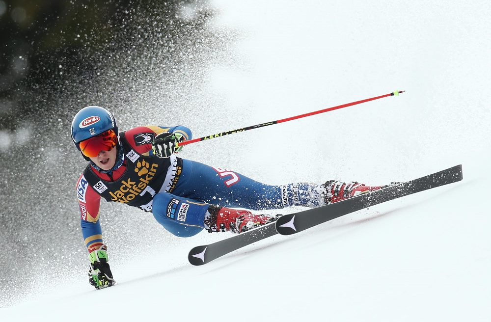 Una actuación "gigante" de Mikaela Shiffrin la lleva a la victoria en el Gigante de Squaw Valley