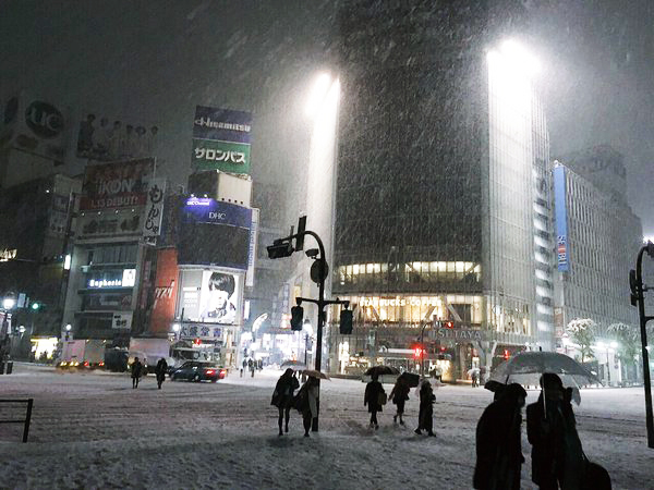 Intensas nevadas en Japón dejan 120 heridos y caos con decenas de vuelos cancelados