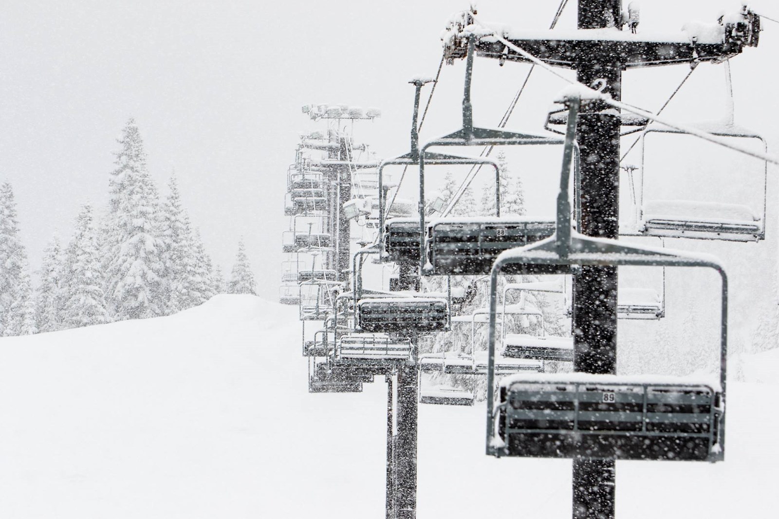 Nevadón con casi 2 metros de nieve en una semana y sigue. ¿Dónde?...en Whistler