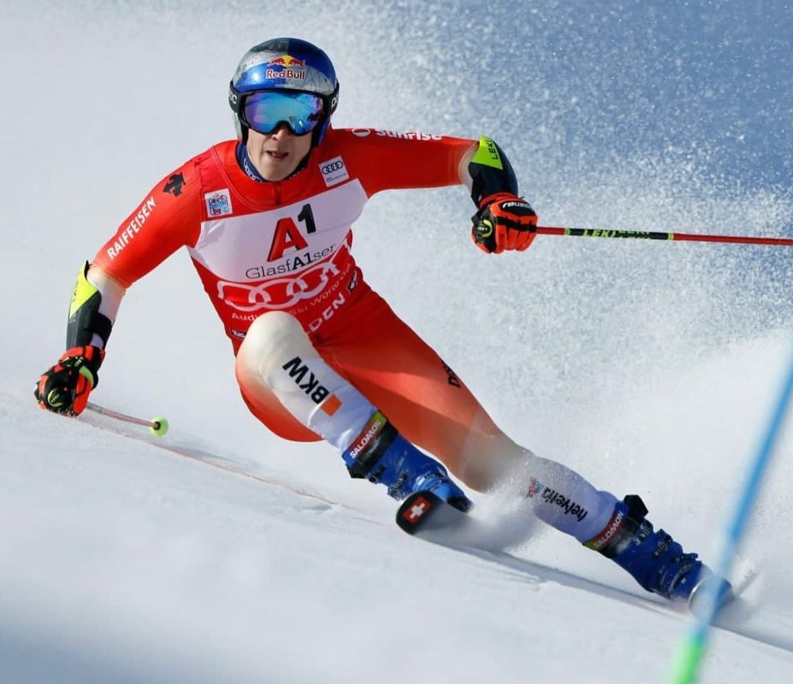 Odermatt comienza ganando el slalom gigante de apertura de la Copa del Mundo en Sölden