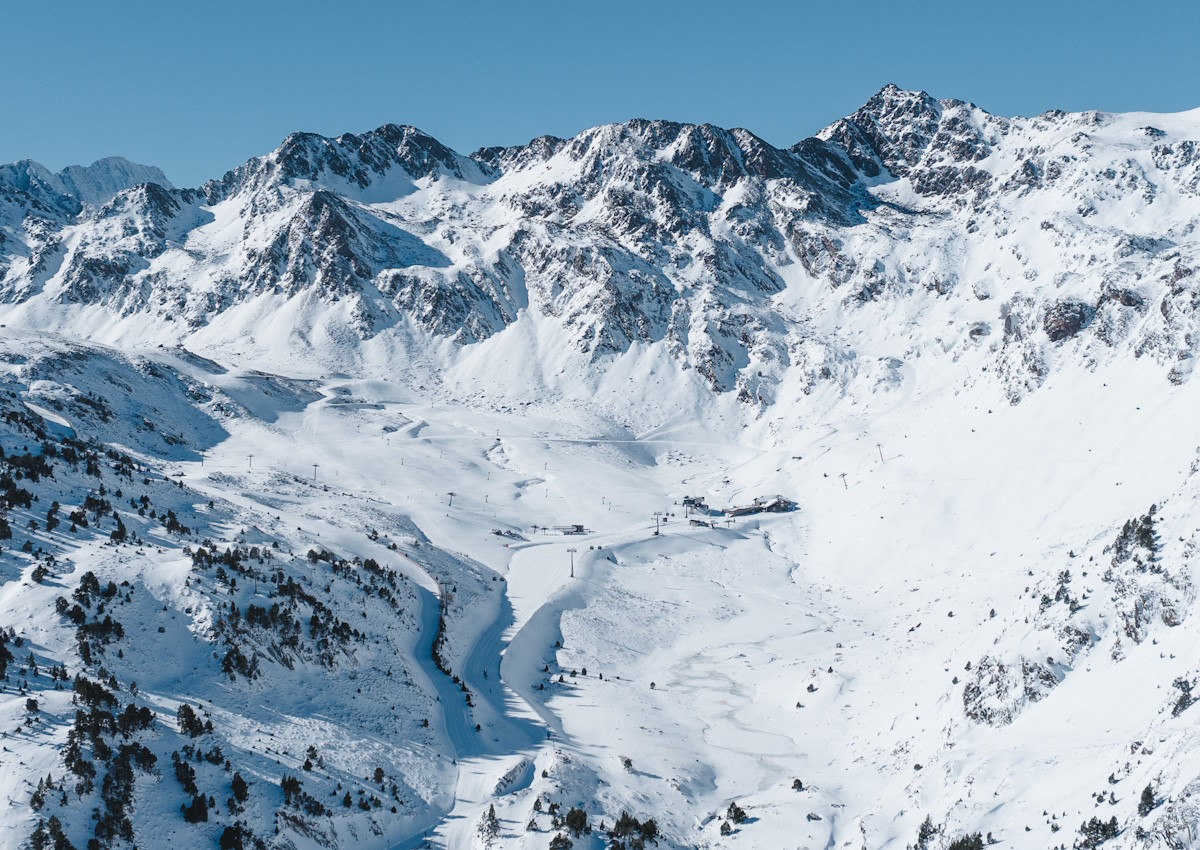 Ordino Arcalís se adelanta a todas e inicia la Temporada de Invierno 2023-24