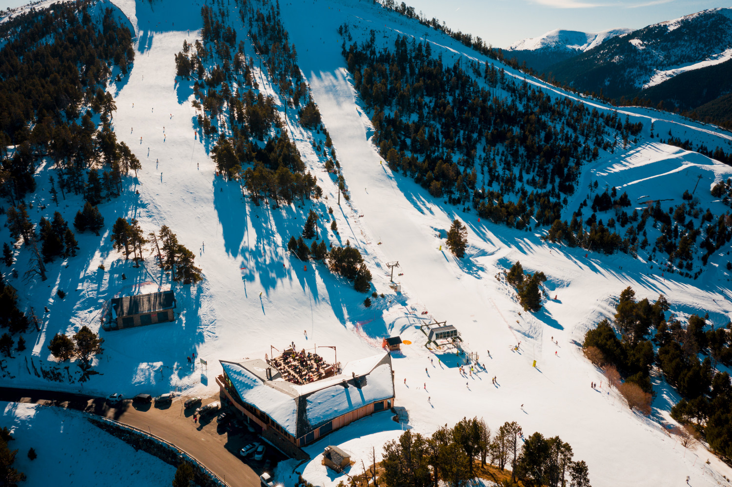 Pal Arinsal literalmente se dispara estas Navidades con 83.000 esquiadores (un 26% más)