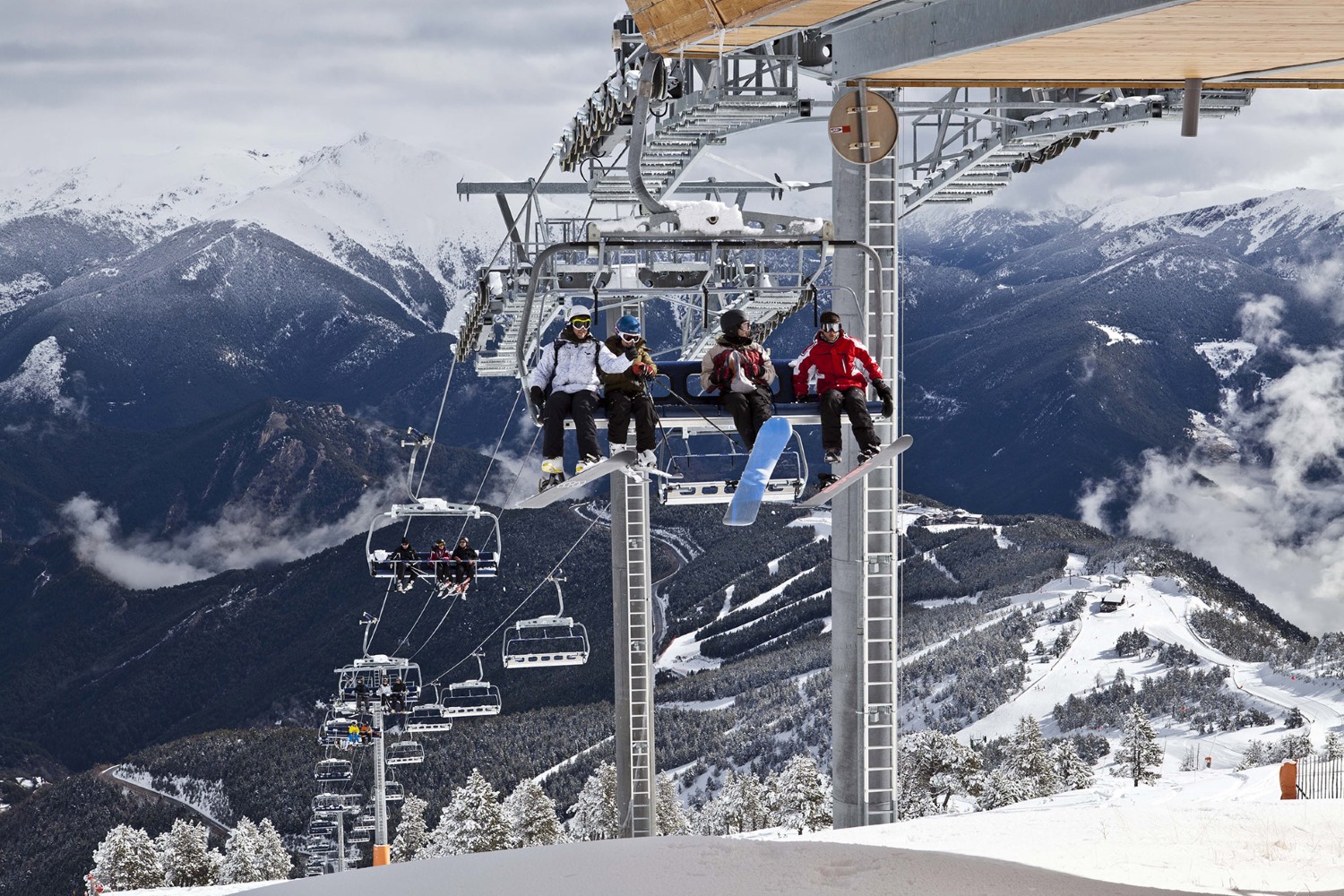 Vallnord – Pal Arinsal ofrecerá el 100% de sus pistas abiertas e inaugurará el Snowpark 