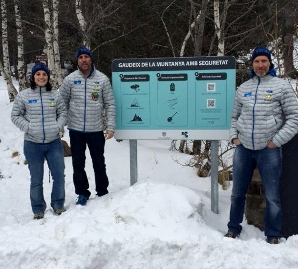 Andorra instala paneles sobre aludes en itinerarios de esquí de montaña