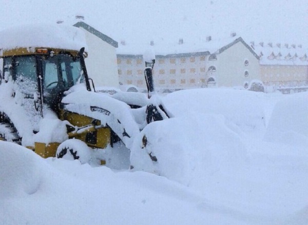 Las mayores nevadas de los últimos 5 años en la estación mendocina de Los Penitentes