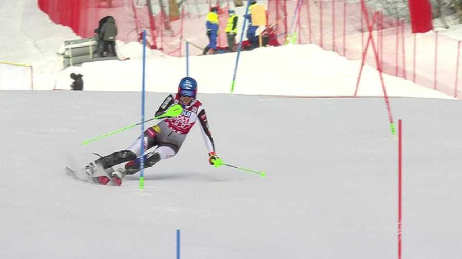 Petra Vlhova consigue una importante victoria sobre Mikaela Shiffrin en el SL de Are