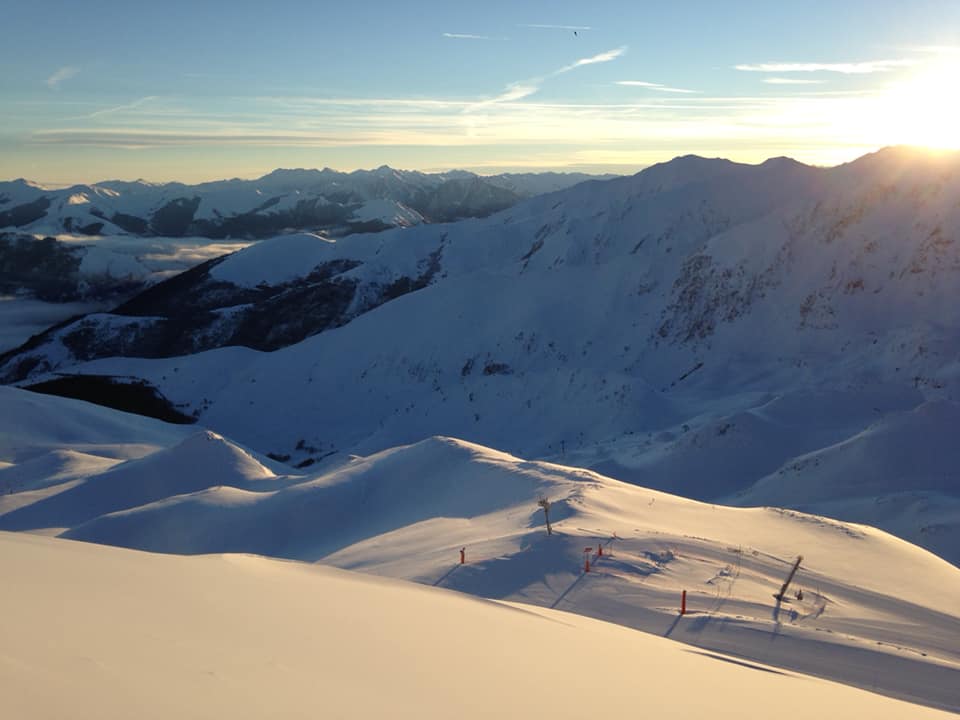 Dos pisteros experimentados salen ilesos de una avalancha en Peyragudes