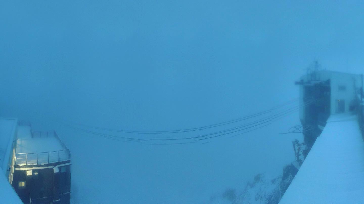 Las nevadas de agosto tiñen de blanco los Pirineos y los Alpes