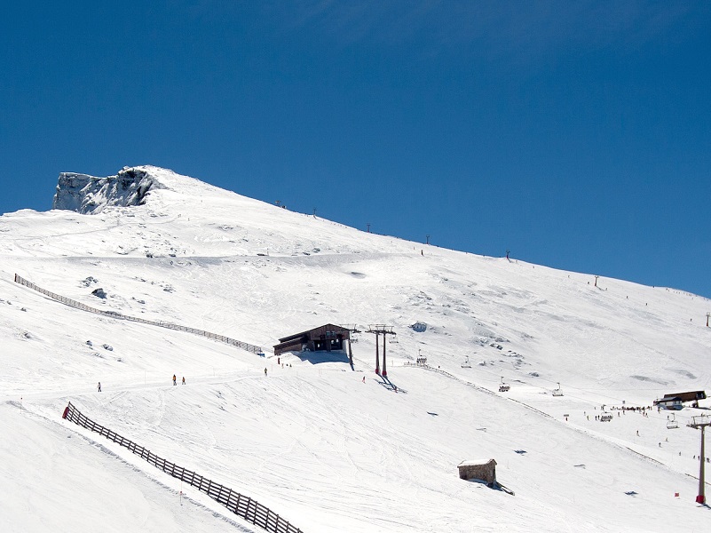 Llega la primavera a Sierra Nevada:3.000 forfaits a 20 euros