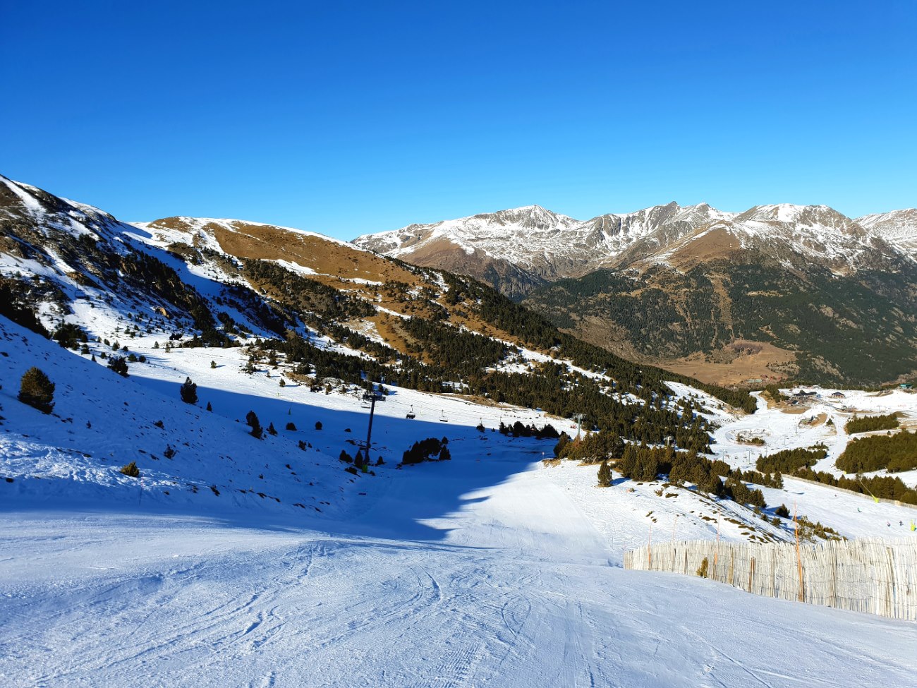 El esquiador andorrano que sufrió un grave accidente en Grandvalira deja la UCI