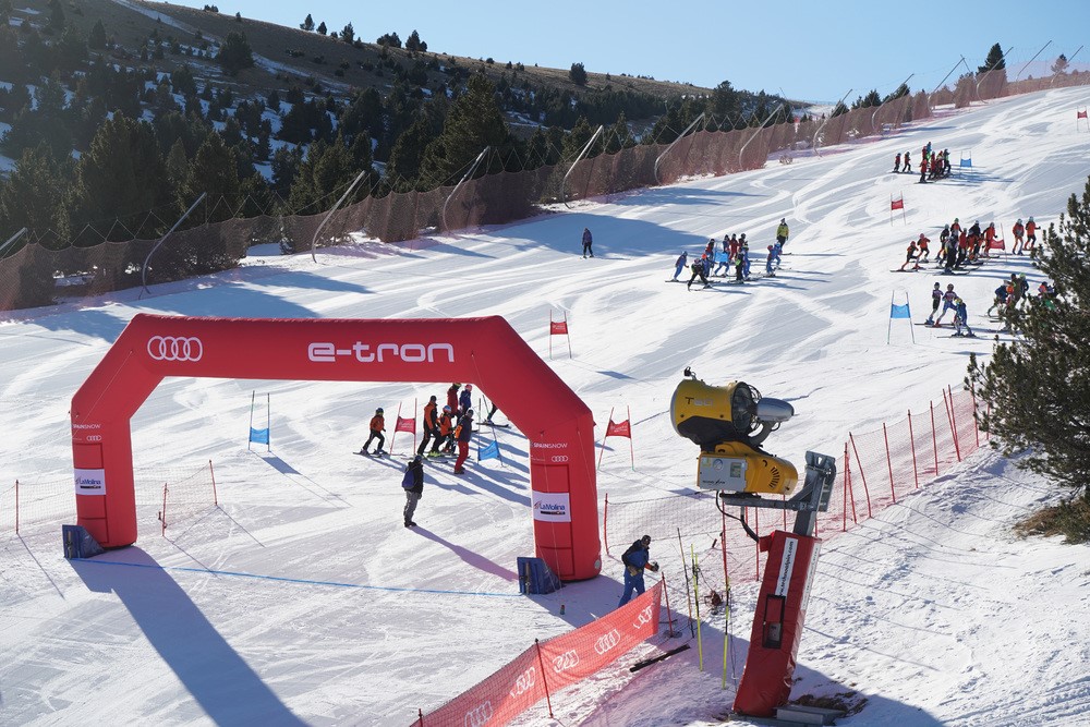 Emoción y diversión en la XXIV edición del Trofeo Pista! Pista! en la Molina 