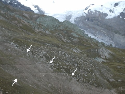 Pista sin nieve ni vegetación