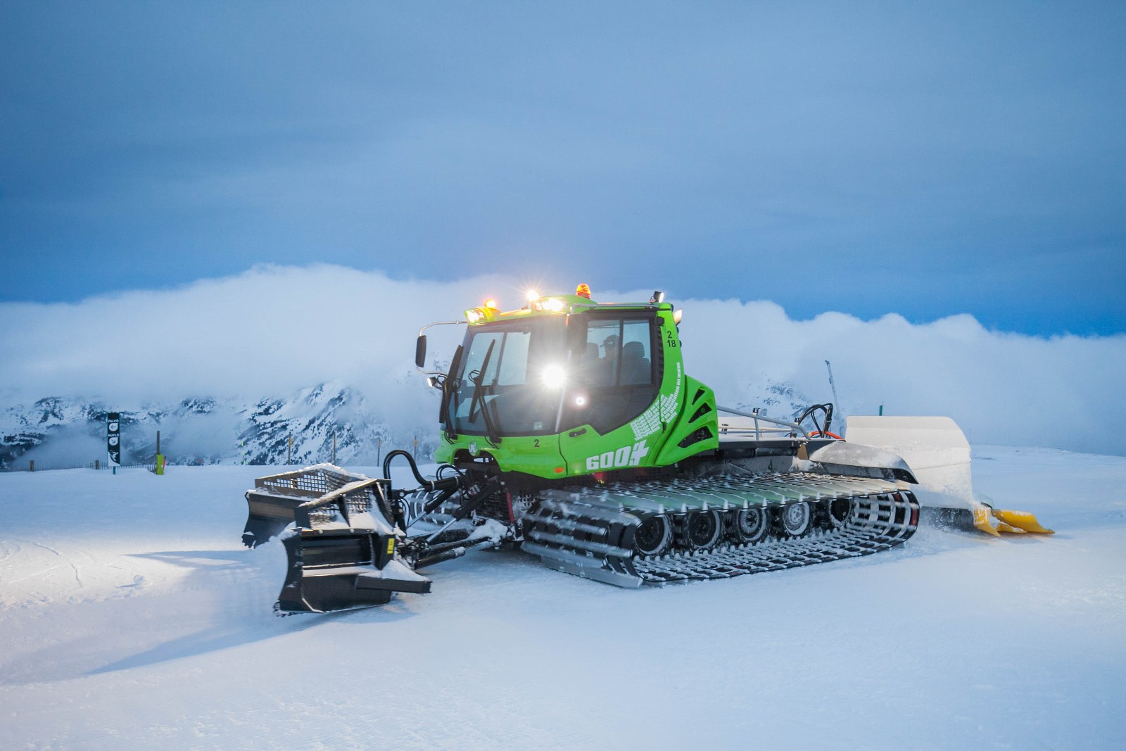 Así es la máquina pisapistas del futuro que ha incorporado Grandvalira