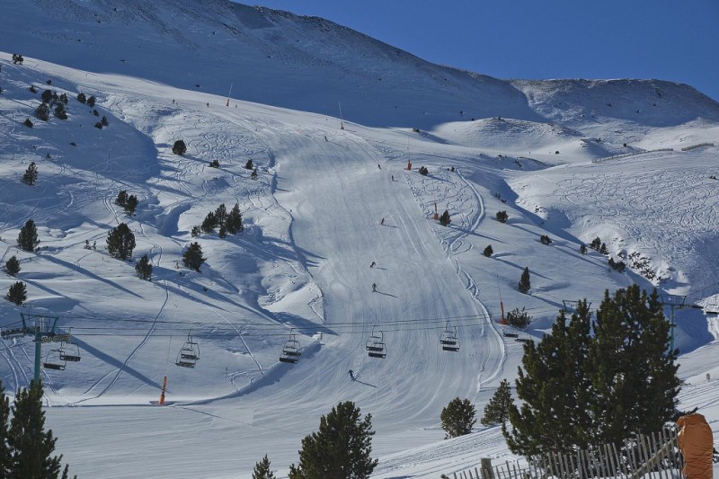 Un snowboarder francés detenido por agredir a un esquiador español en Soldeu (Grandvalira)