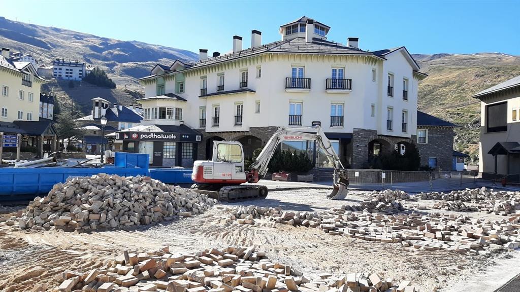 Sierra Nevada acomete la última fase de mejora de la Plaza de Andalucía de Pradollano