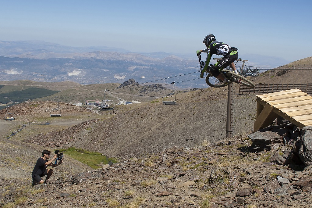 Doce eventos deportivos de máximo nivel para el verano de Sierra Nevada