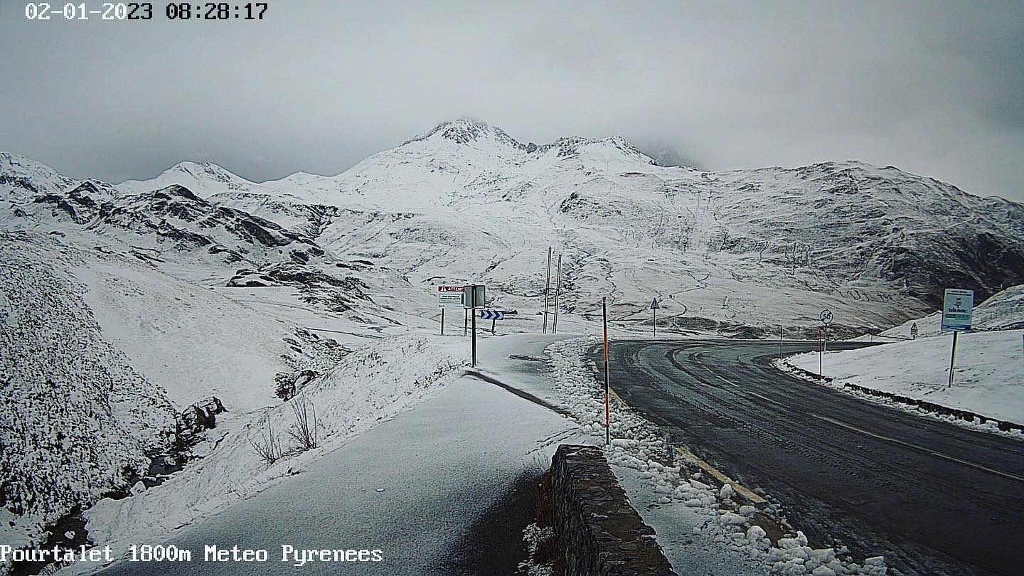 La nieve ha vuelto tímidamente en el Pirineo. ¿Merece la pena ir a esquiar?