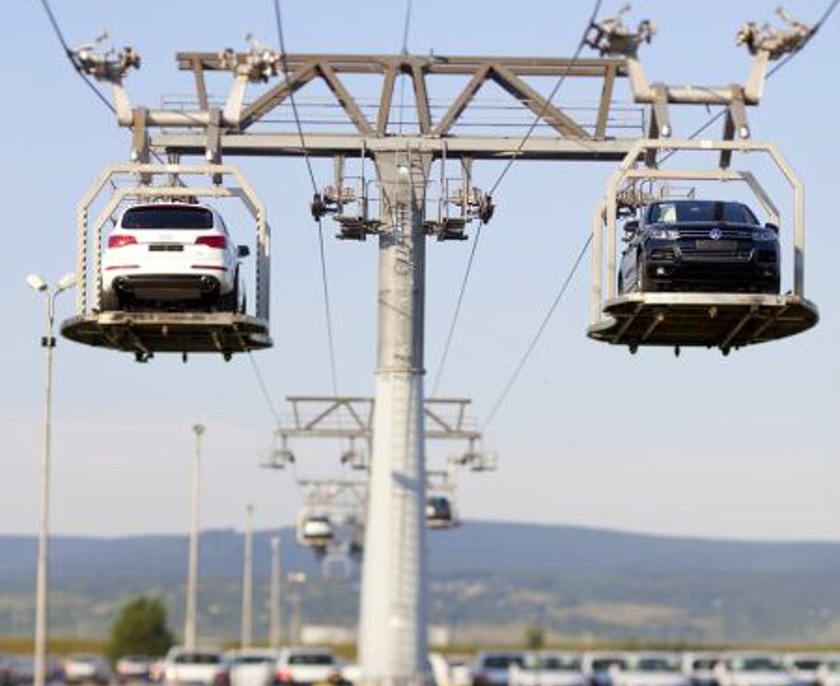 ¿Telesilla para coches? si, está en Eslovaquia y funciona hace 18 años