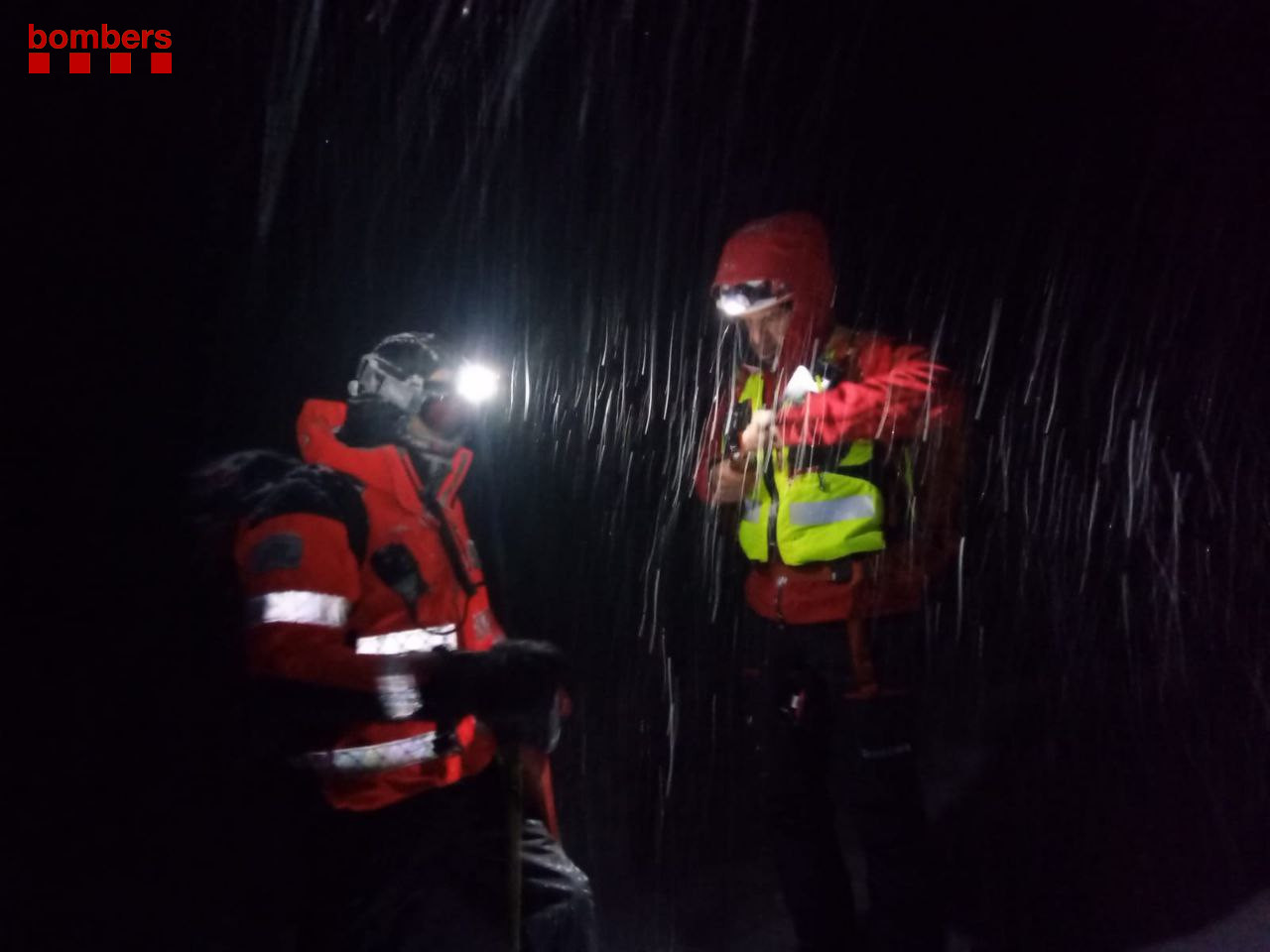 Encuentran vivo bajo la nieve al excursionista perdido en Vallter