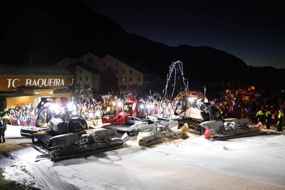 Vacaciones con mucho ambiente en Baqueira Beret, casi todo el dominio abierto, sol y nieve