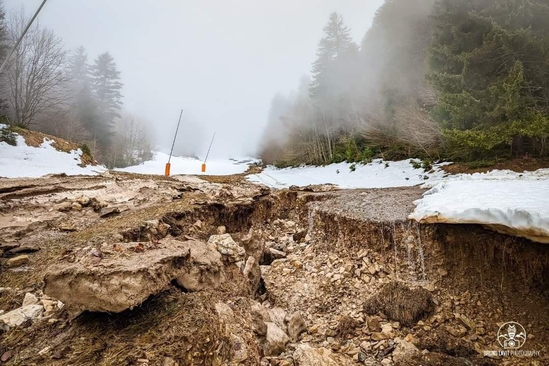 Las lluvias torrenciales devastan la estación de esquí de Saint-Hilaire du Touvet (Isère)