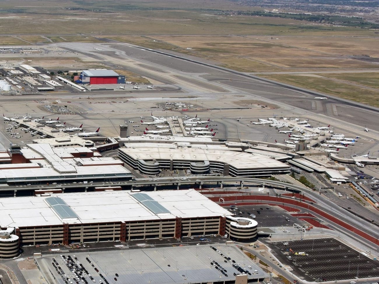 El aeropuerto de Salt Lake City se reforma pensando en los esquiadores