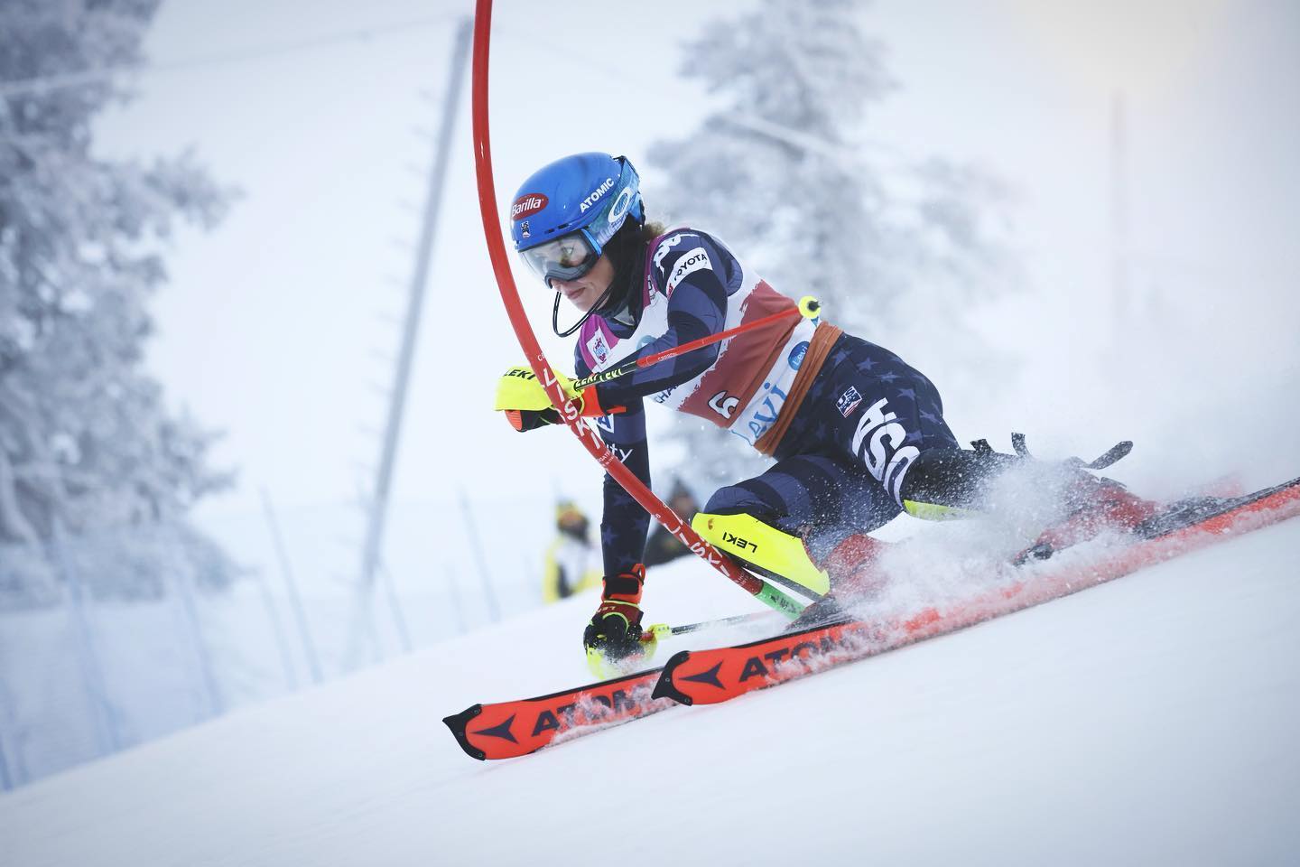 Shiffrin gana la primera carrera de la Copa del Mundo femenina de Esquí 22-23