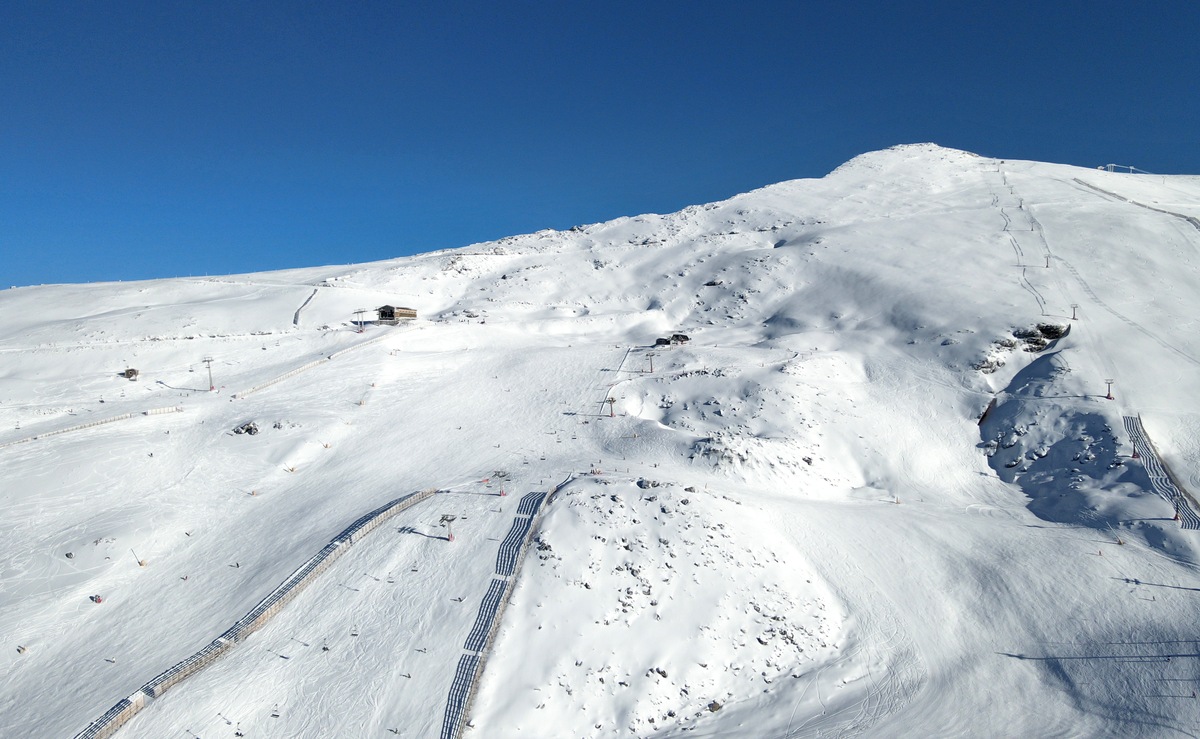 Sierra Nevada abrirá las zonas de Veleta y Loma de Dílar y llegará a los 40 km esquiables