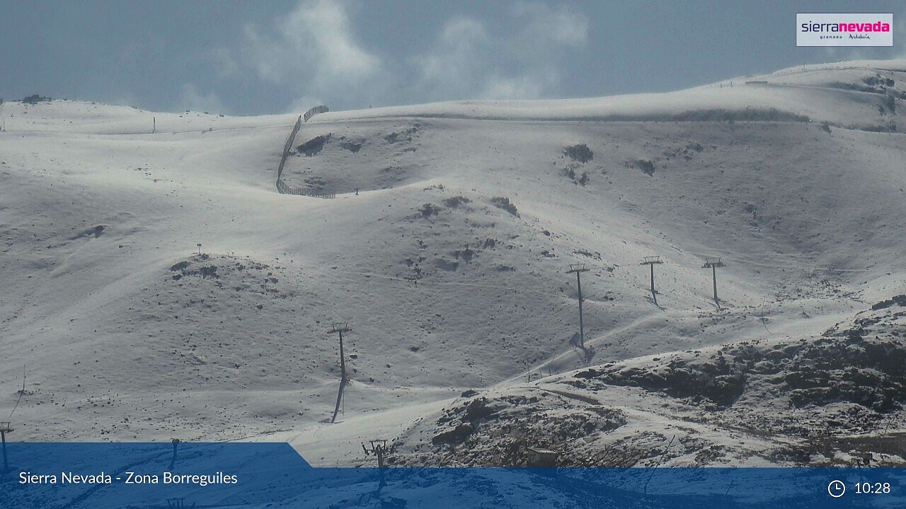 Sierra Nevada acumula hasta 50 cm de nieve después de una semana de nevadas