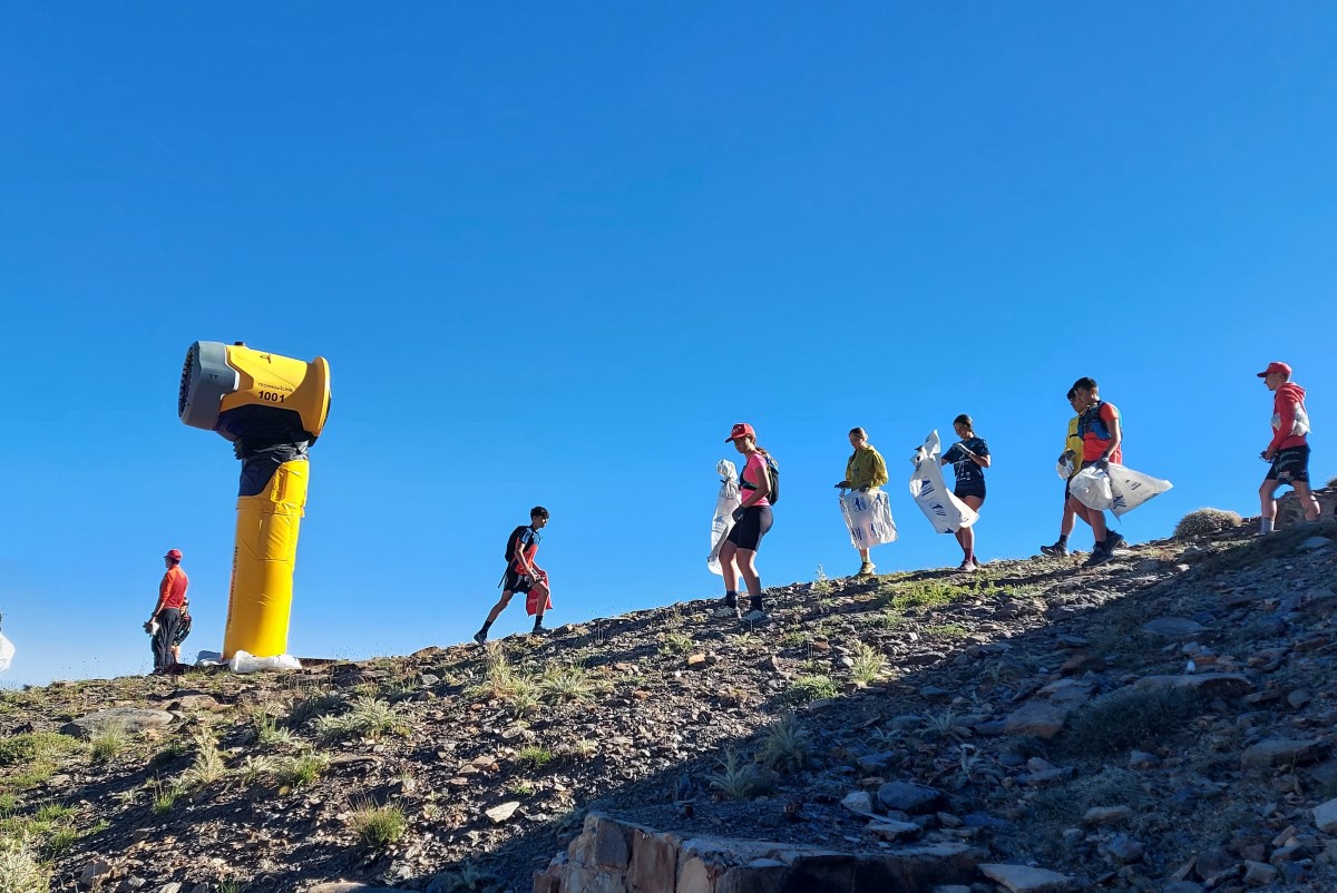 Las mejores imágenes de la operación limpieza de Sierra Nevada