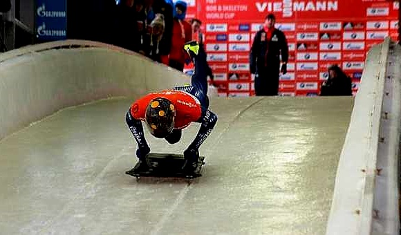 La falta de suerte y la lluvia marcan la actuación de Mirambell en Altenberg