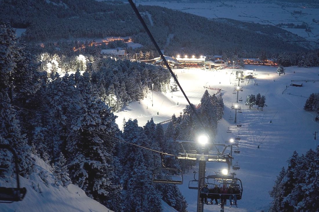 Masella enciende la luz del esquí nocturno este sábado