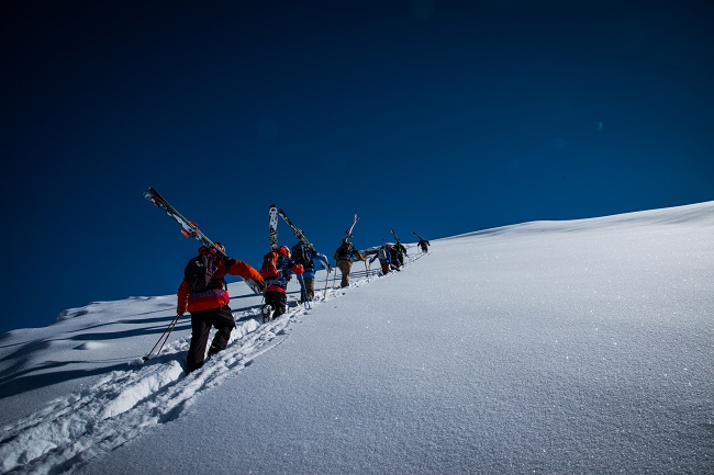 Los Riders van a la caza de sus mejores líneas. Foto archivo cedida por la Skiers Cup