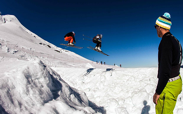 Snow Cross Training Camp 2015 en Cerro Catedral (Argentina)