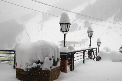 Vallnord y Grandvalira reciben la primera nevada importante de la temporada