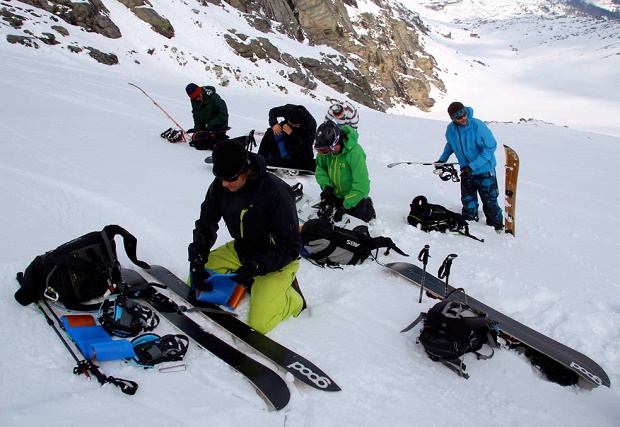 El snowboard se apunta al esquí de montaña con el revolucionario splitboard