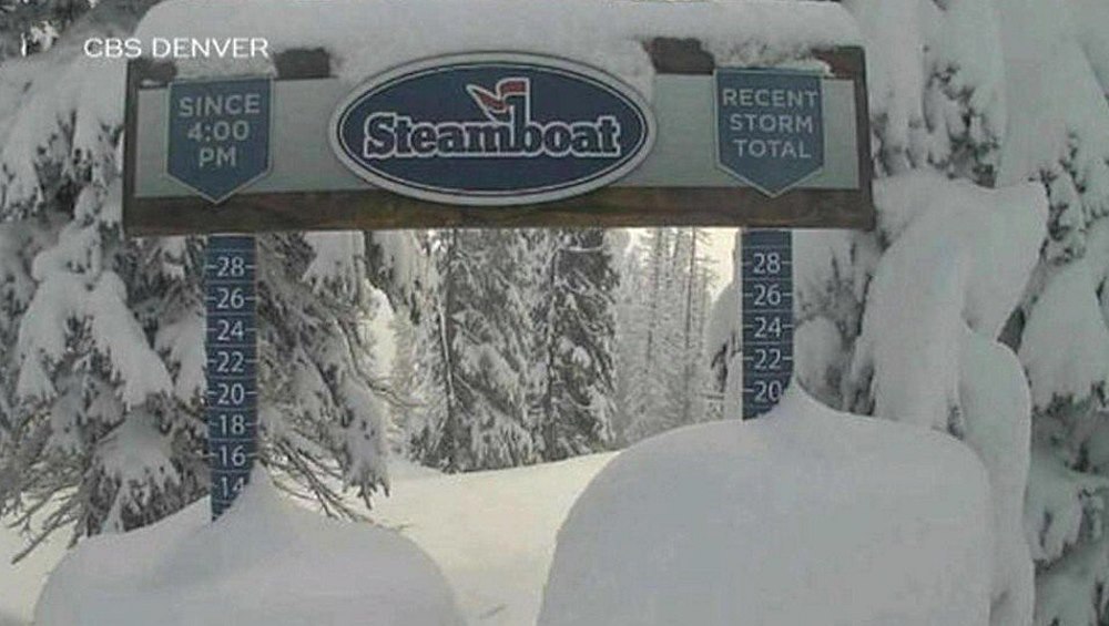 Colorado sigue sin enterarse que es verano y caen 60 cm de nieve, desde 1928 no pasaba